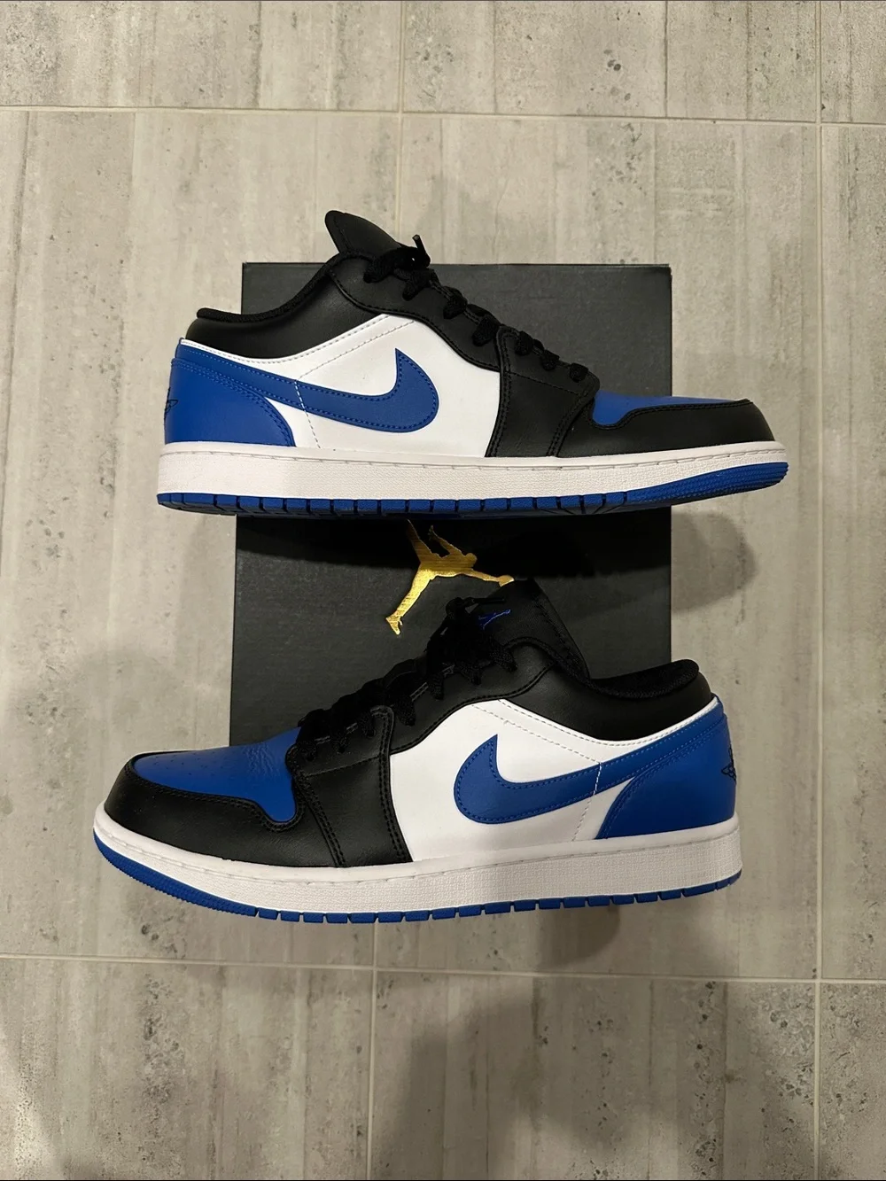 Jordan 1 Royal Men’s Low Top Sneakers